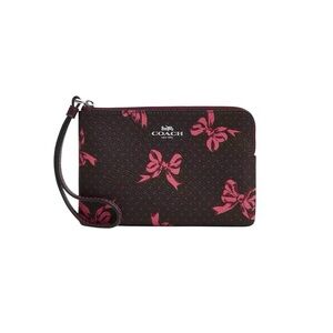 Coach Corner Zip Wristlet Pink Bow